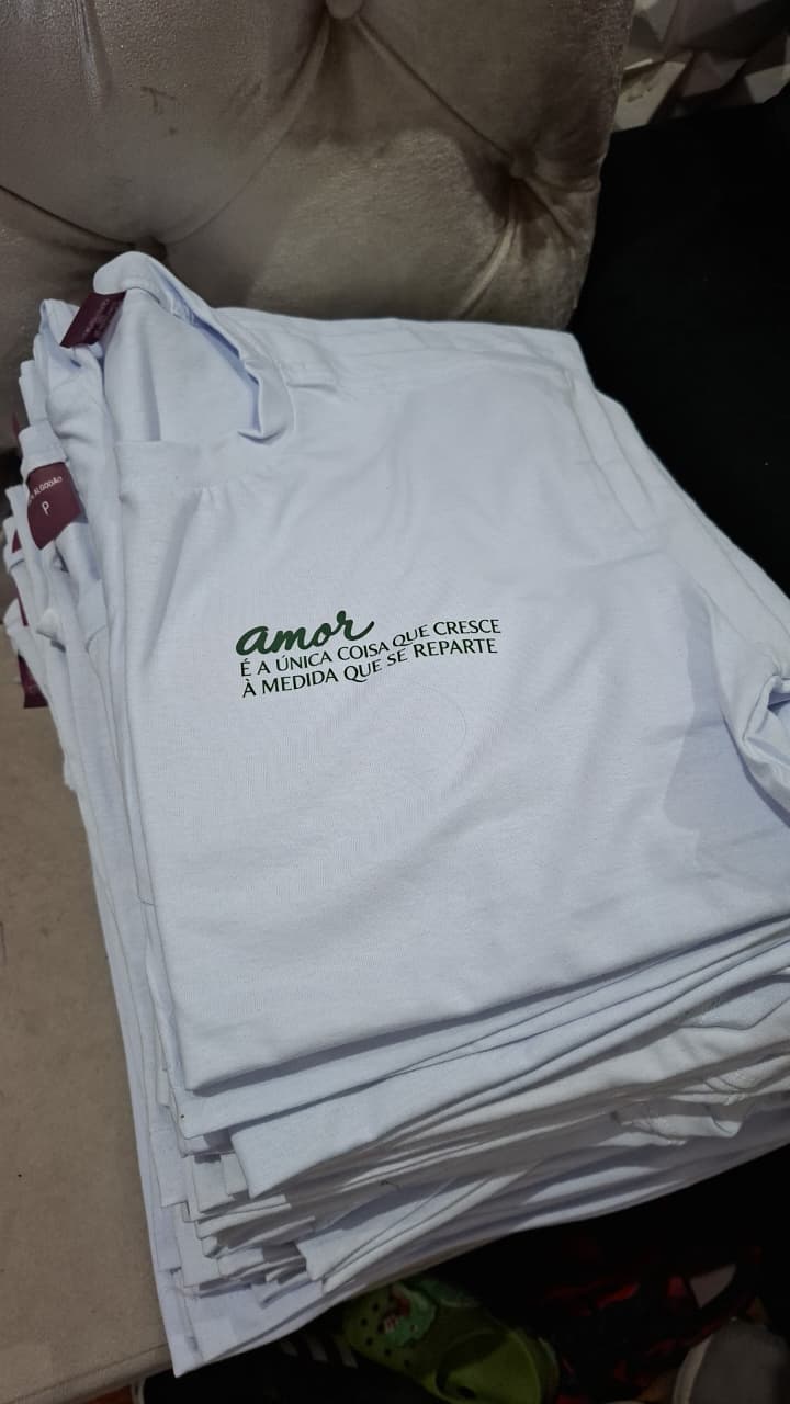 Lote de camisetas personalizadas